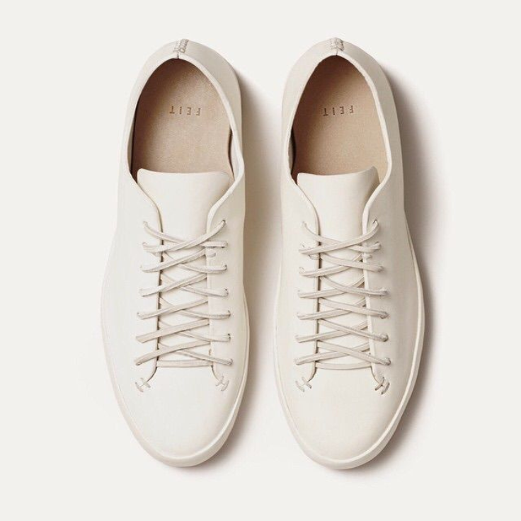 shoetentoe White